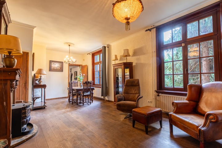 Photo 5 of Spoordamstraat 11