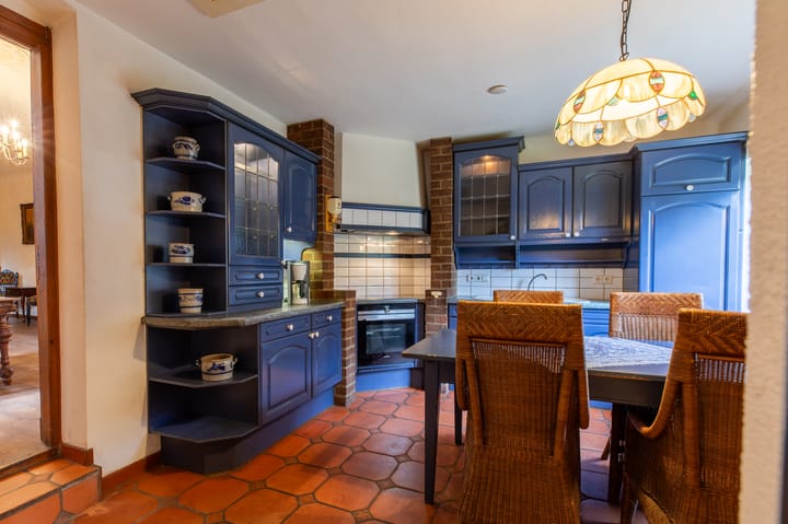 Photo 9 of Spoordamstraat 11