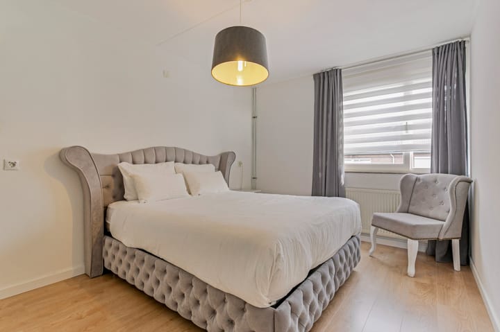 Foto 11 van Kruisboogruwe 21