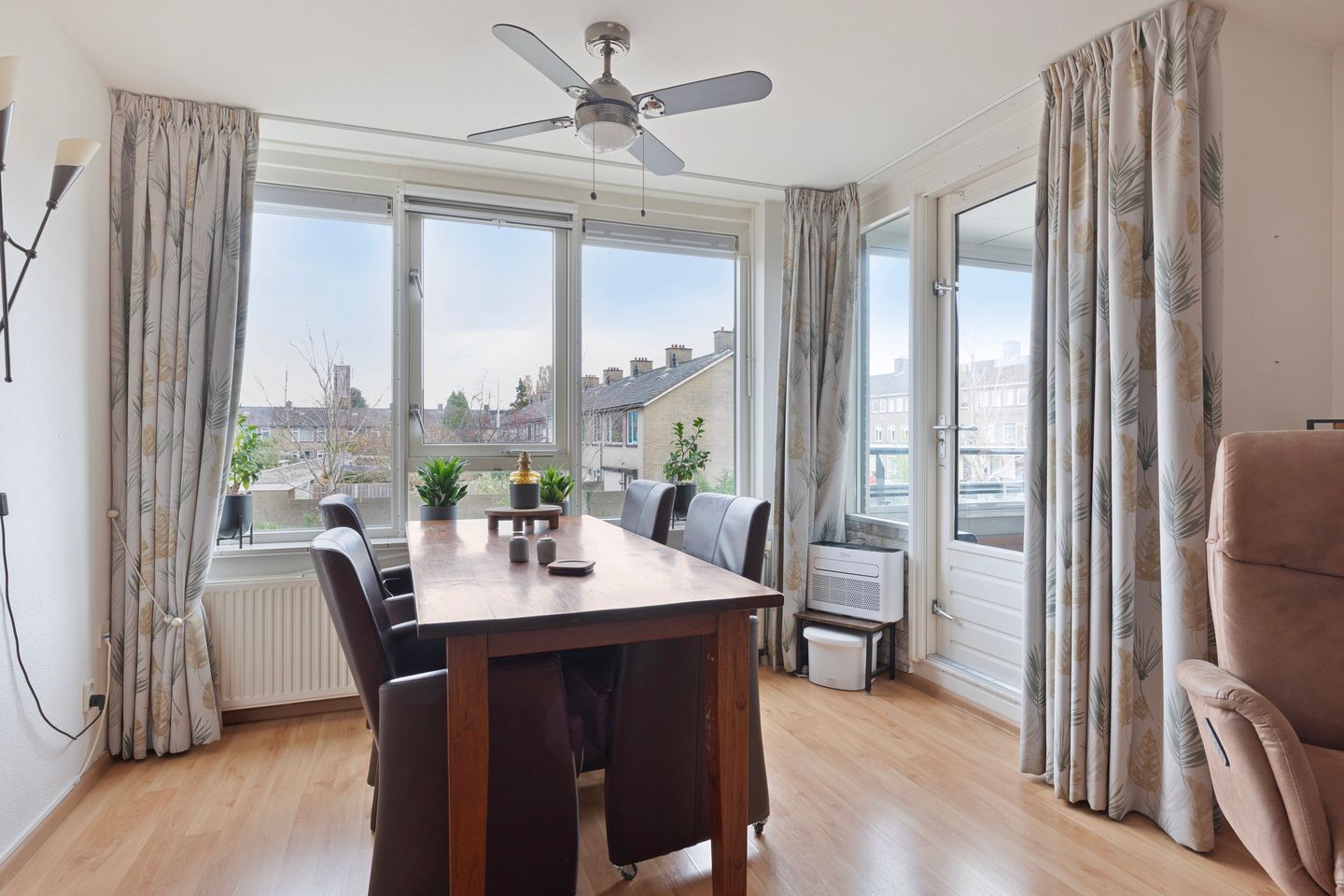 Photo 10 of Louis Paul Boonhof 49