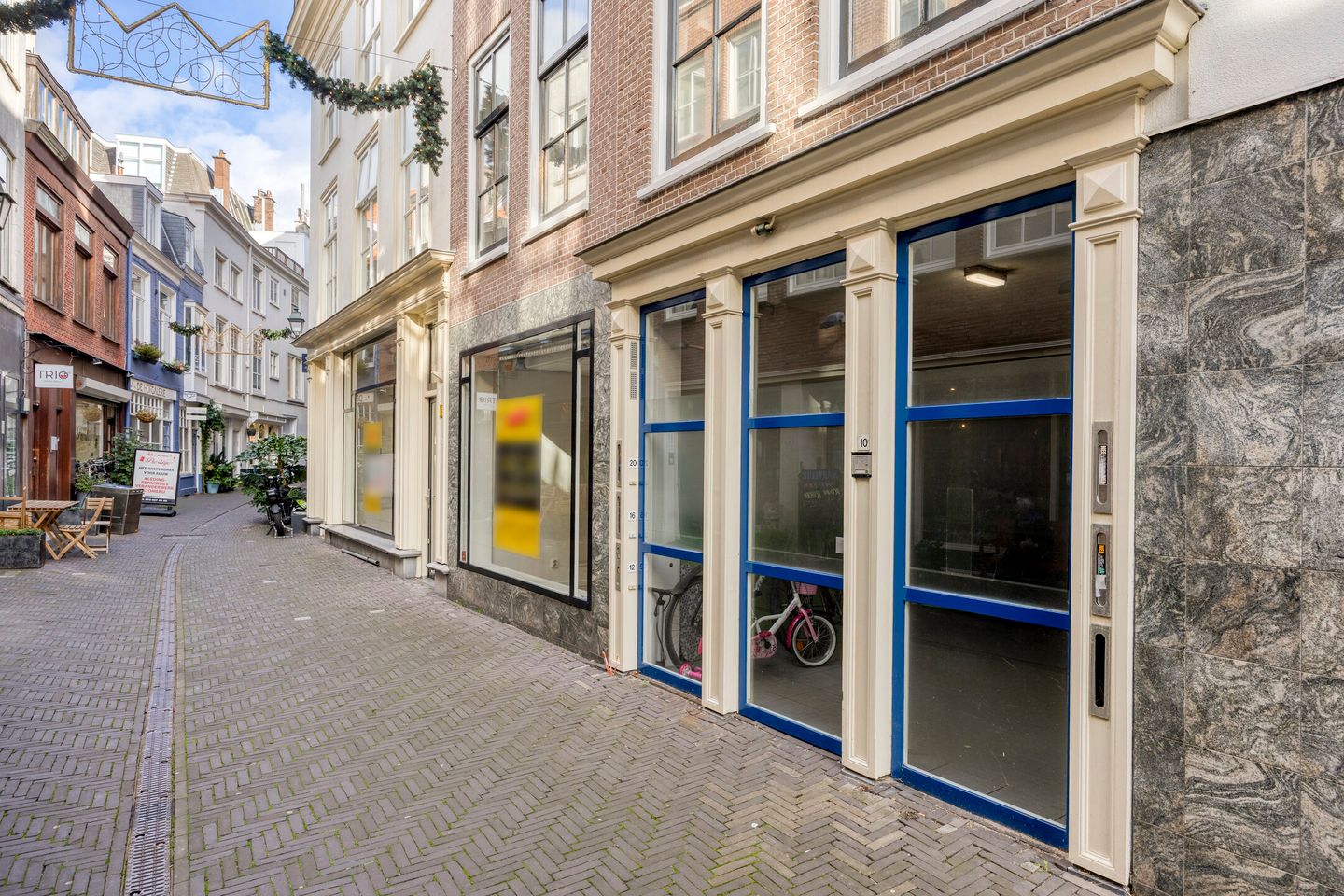 Photo 4 of Annastraat 16