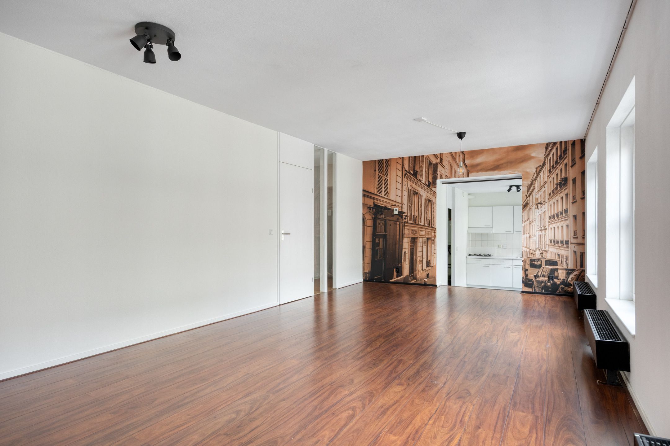 Photo 9 of Annastraat 16