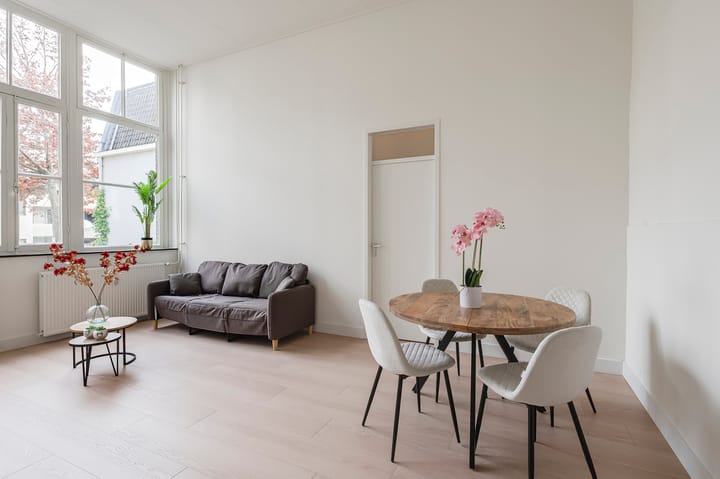 Photo 8 of Ridderstraat 32