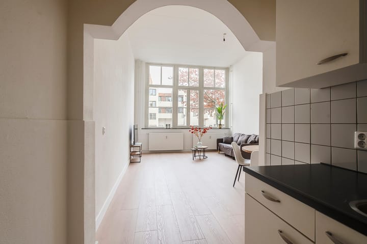 Photo 11 of Ridderstraat 32