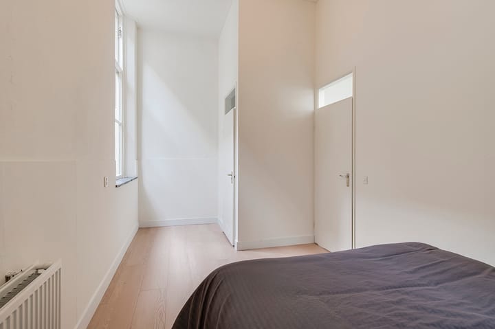 Photo 13 of Ridderstraat 32