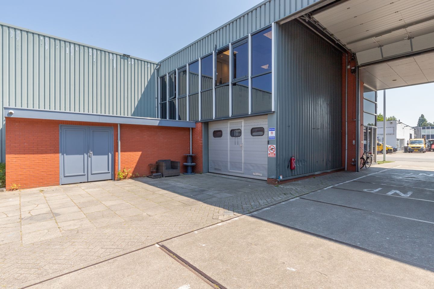 Bekijk foto 2 van Amphoraweg 7