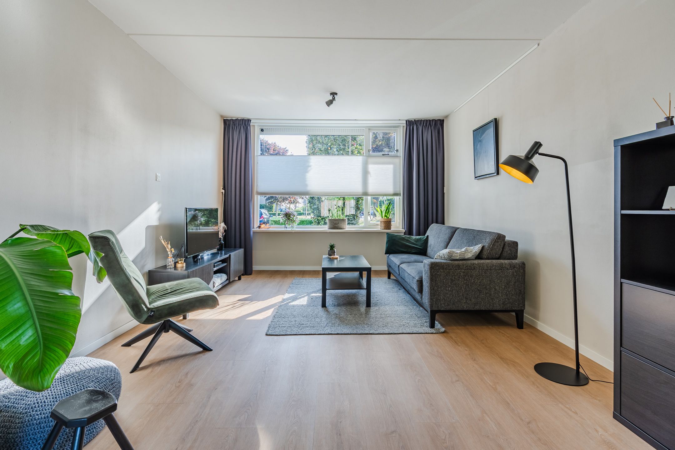 Photo 12 of Pr.Bernhardlaan 1