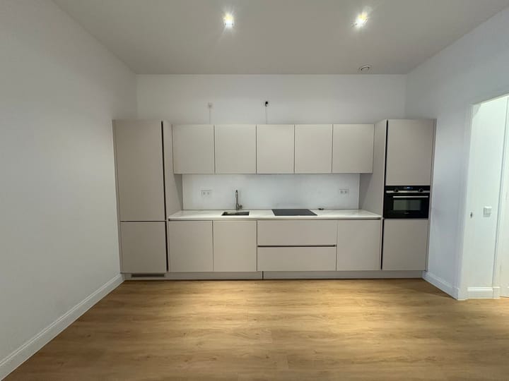 Foto 8 van Overtoom 324-H