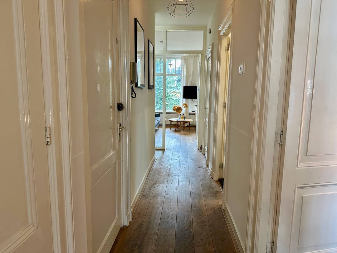 Photo 2 of Johannes Verhulststraat 66-3