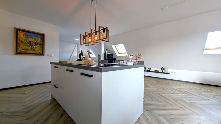 Photo 11 of Leeksterweg 2-E