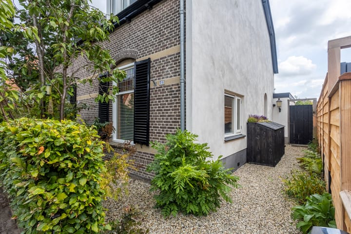 Foto 2 van Veldheimweg 28