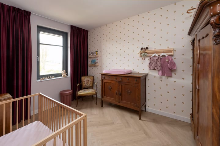 Photo 16 of Hooimate 26