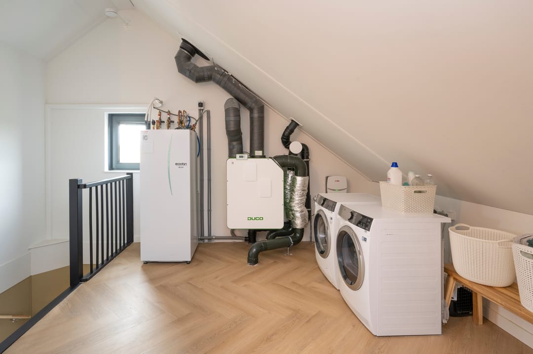 Photo 23 of Hooimate 26