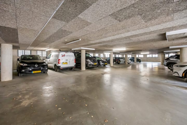 Foto 10 van Wilhelminaplein 26-M