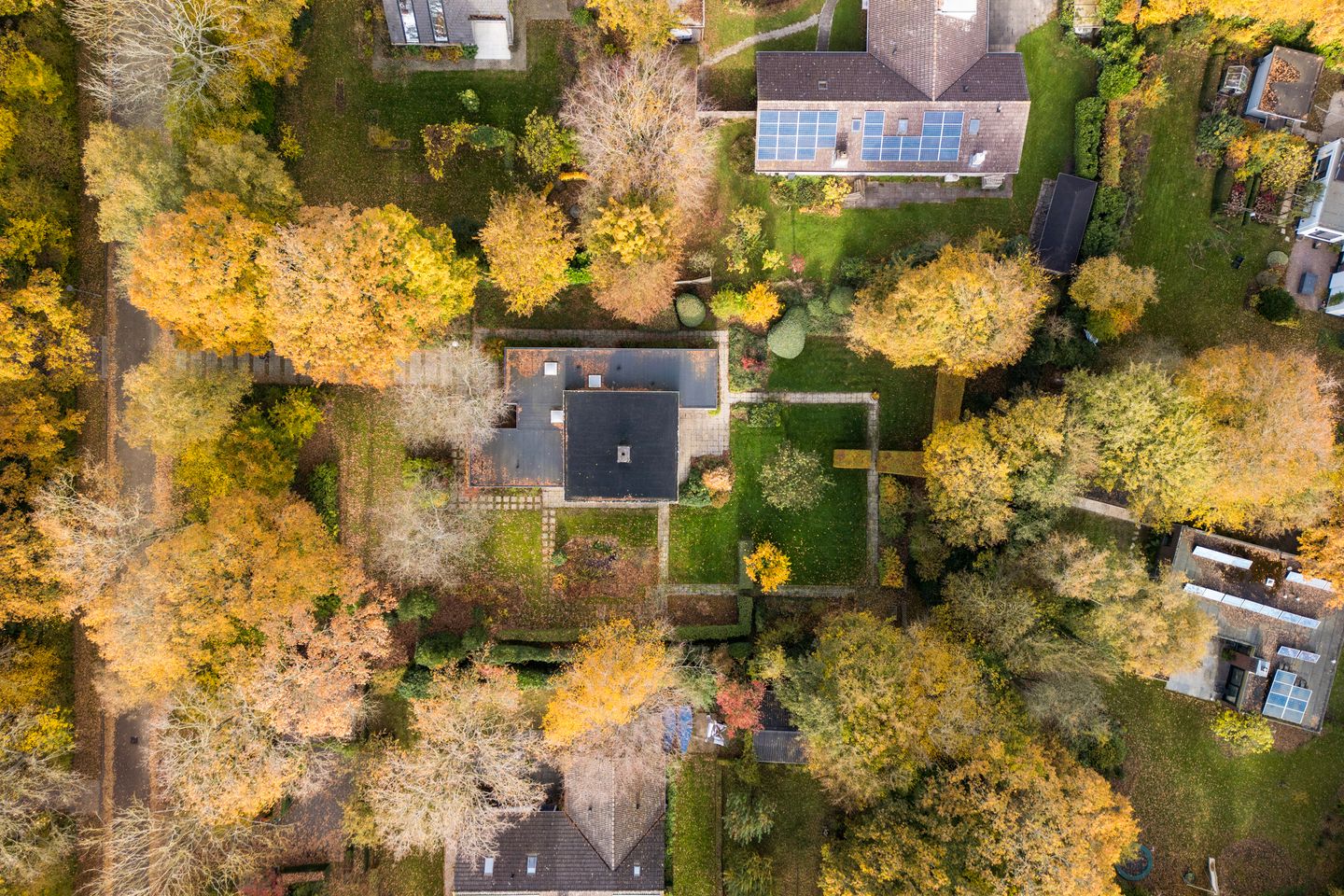 Photo 1 of Zwanenlaan 6