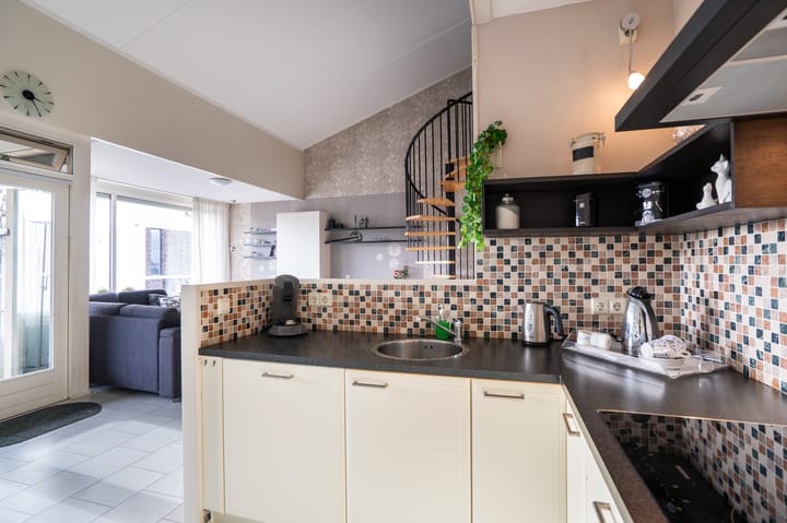 Photo 25 of Weversgildeplaats 34