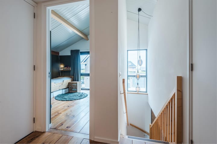 Foto 32 van Roode Hert 15