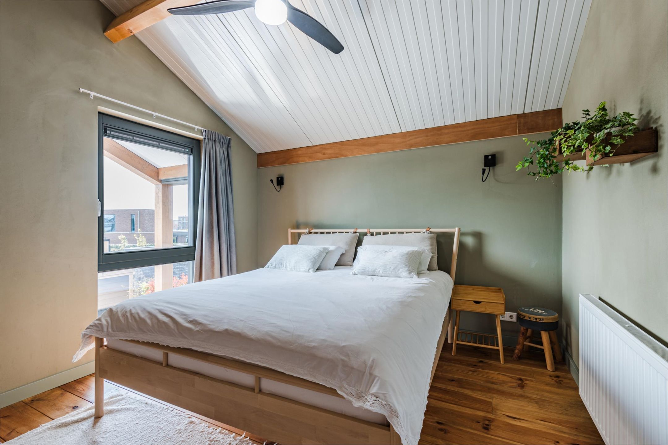 Photo 36 of Roode Hert 15