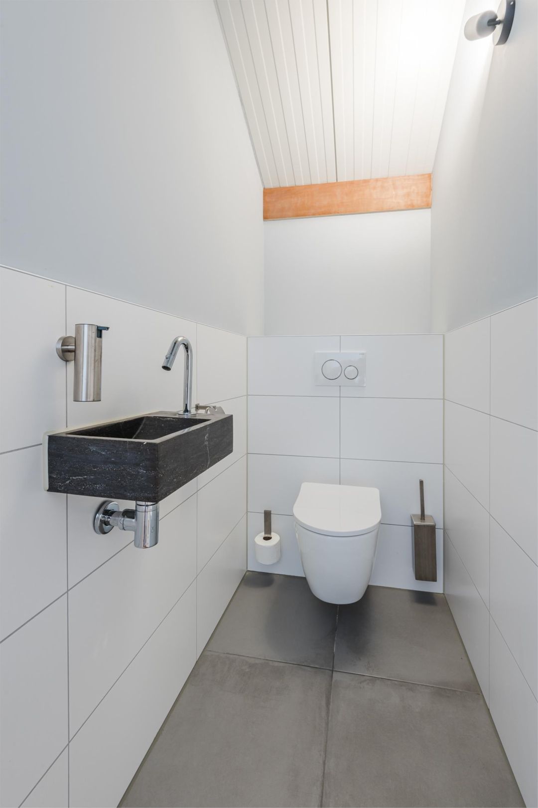 Photo 61 of Roode Hert 15