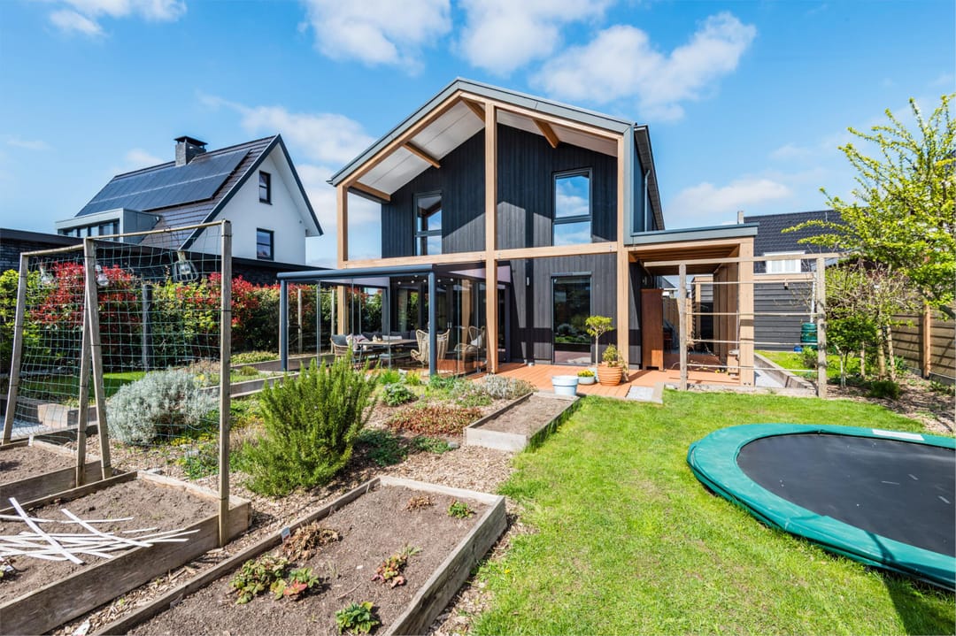 Photo 68 of Roode Hert 15