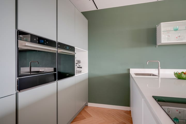 Foto 30 van Madridstraat 224