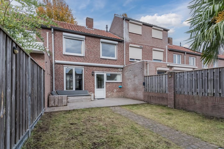 Photo 4 of Lange Mees 89