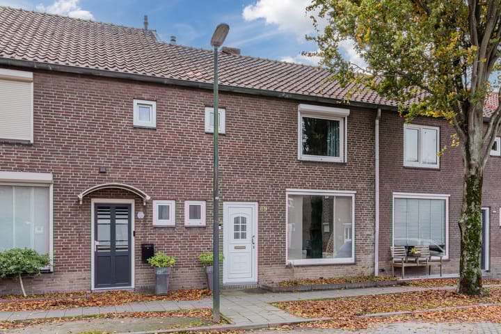 Foto 39 van Lange Mees 89