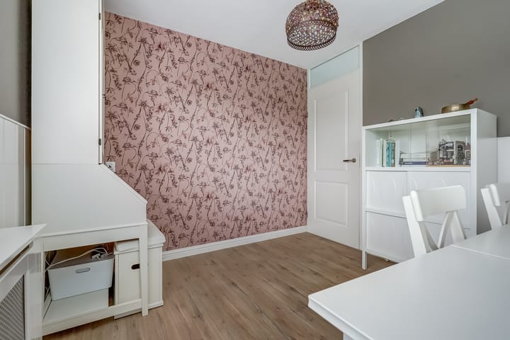 Photo 39 of Spinet 37