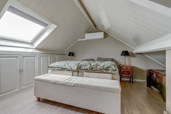 Photo 41 of Spinet 37