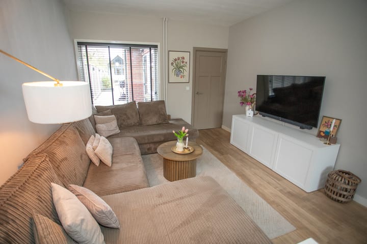 Foto 8 van Vriezenveenseweg 28