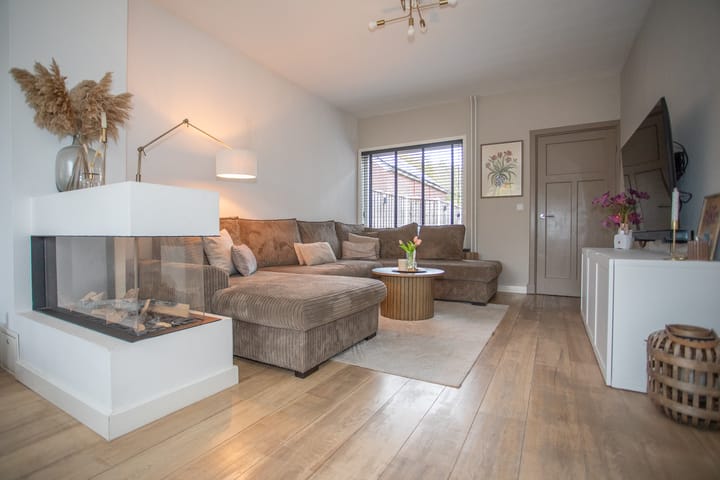 Foto 13 van Vriezenveenseweg 28