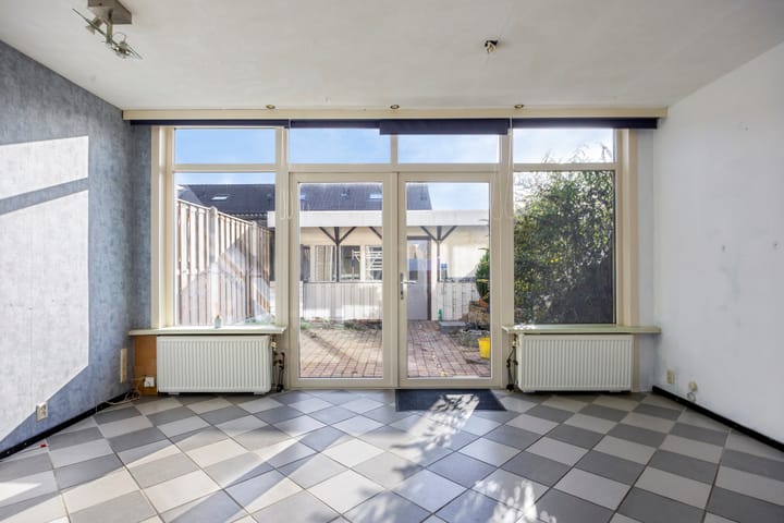 Photo 10 of Leeuwerikstraat 13