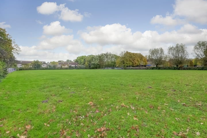 Photo 66 of Spinet 37