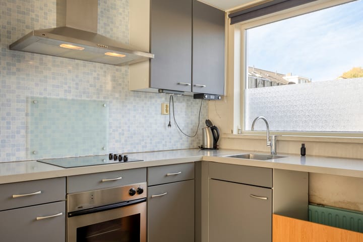 Photo 14 of Leeuwerikstraat 13