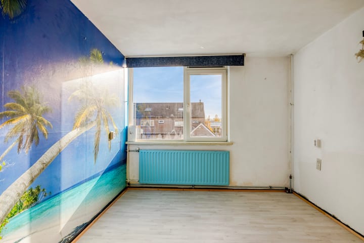 Photo 22 of Leeuwerikstraat 13