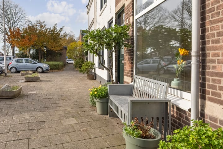 Photo 42 of Lagersstraat 3