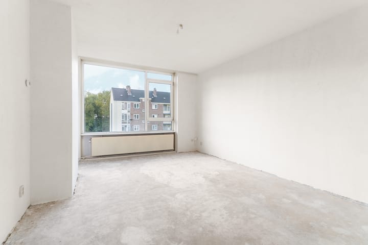 Photo 2 of Honselersdijkstraat 26-3