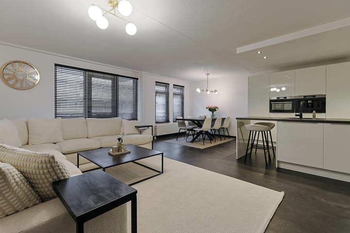 Photo 12 of Aquamarijn 8