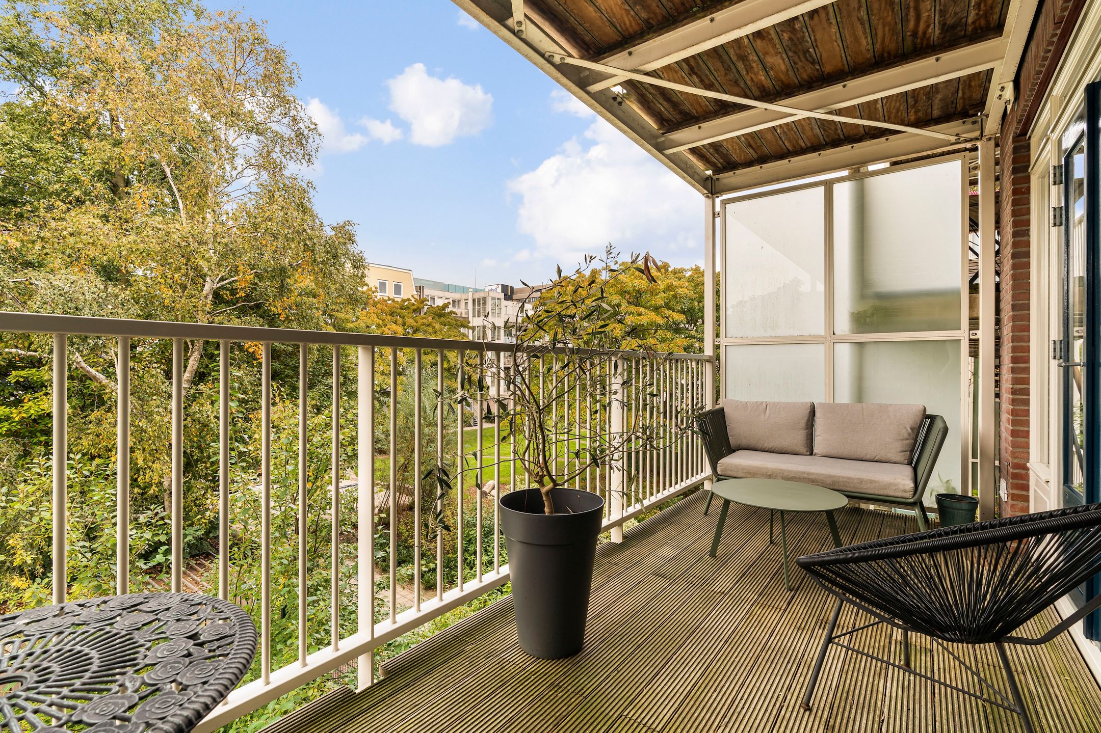 Photo 3 of Tweede Oosterparkstraat 39-B