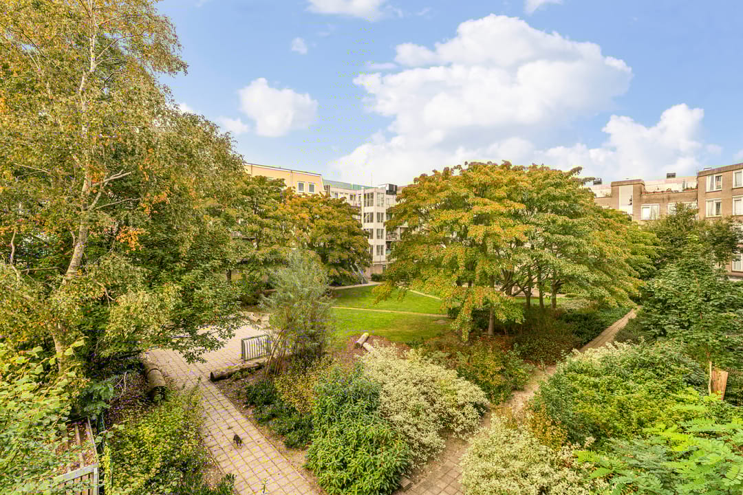 Photo 22 of Tweede Oosterparkstraat 39-B