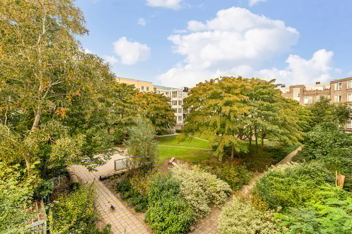 Photo 22 of Tweede Oosterparkstraat 39-B