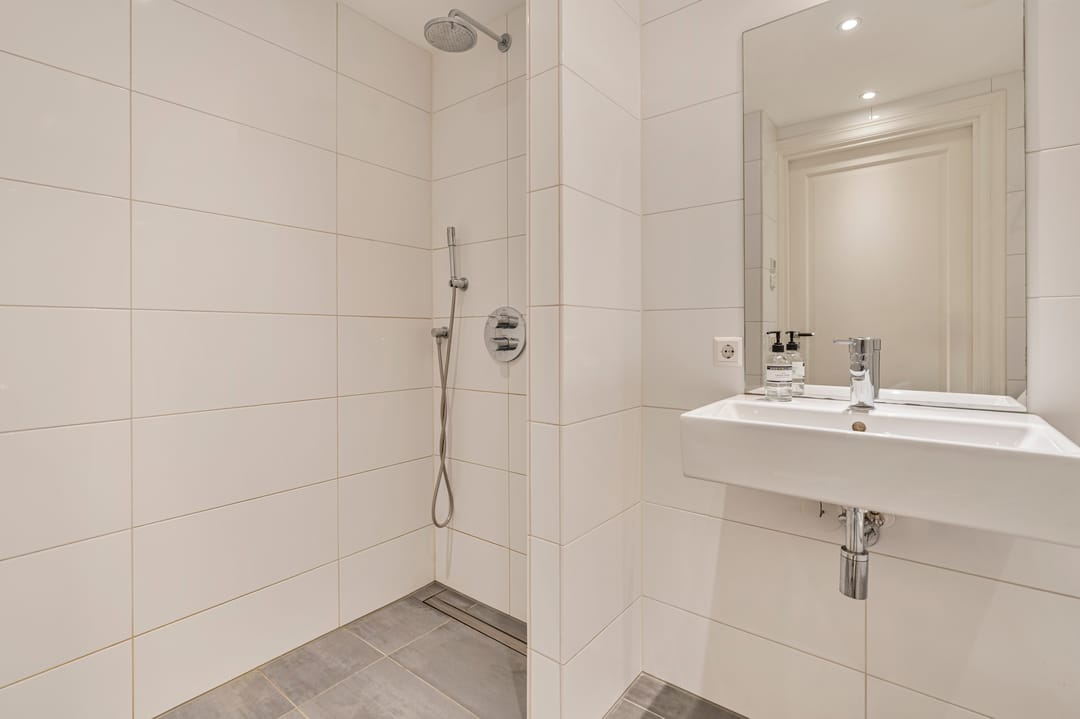 Photo 28 of Tweede Oosterparkstraat 39-B