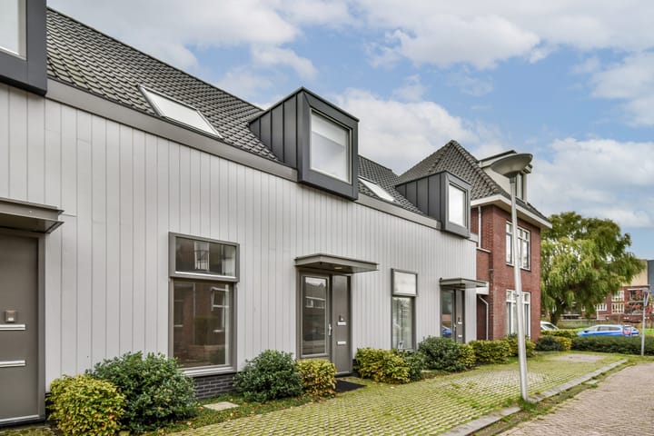 Photo 5 of Jan Verzwollestraat 6