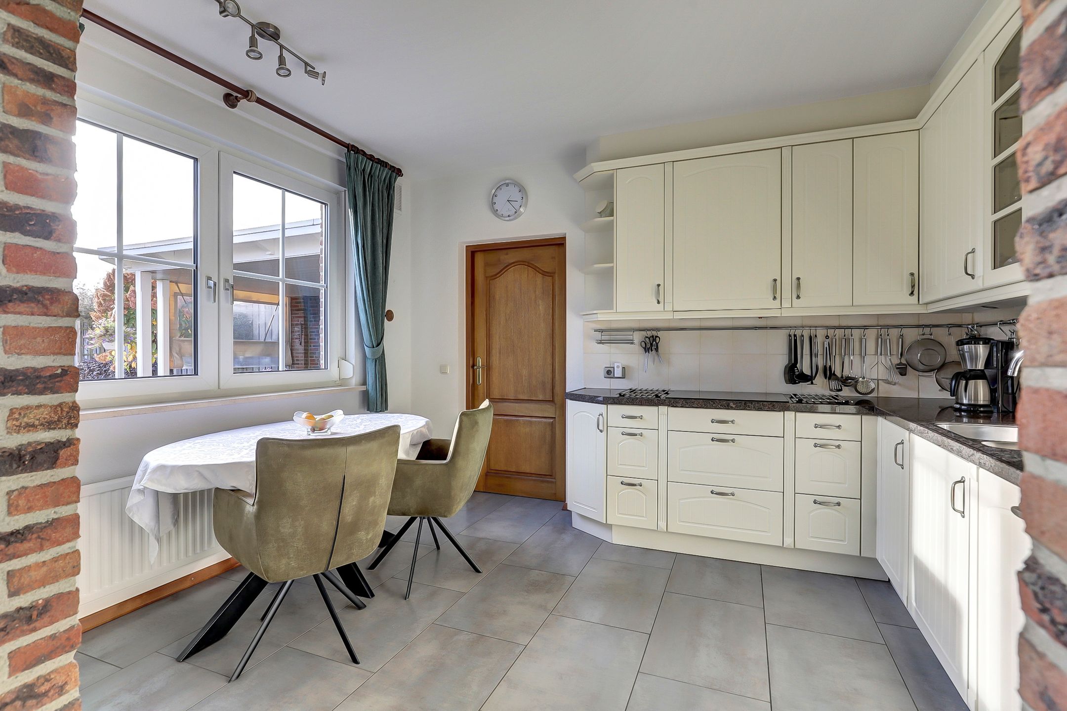 Foto 15 van Dr. Ariënsstraat 12