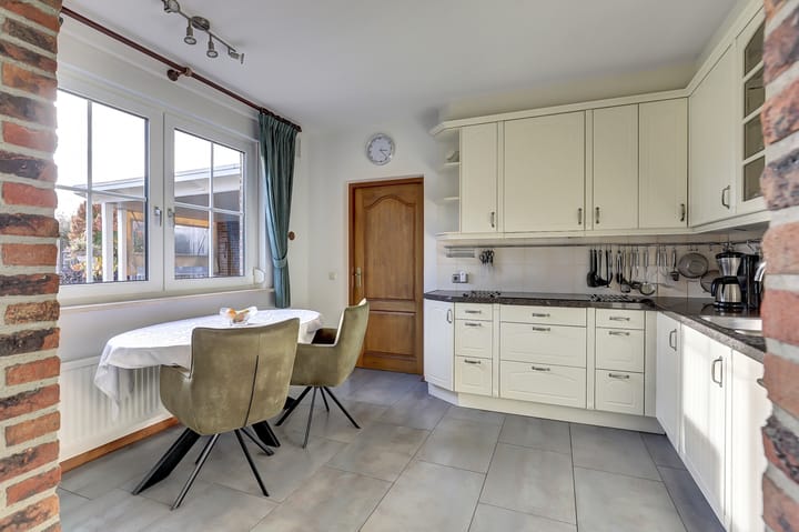 Photo 15 of Dr. Ariënsstraat 12