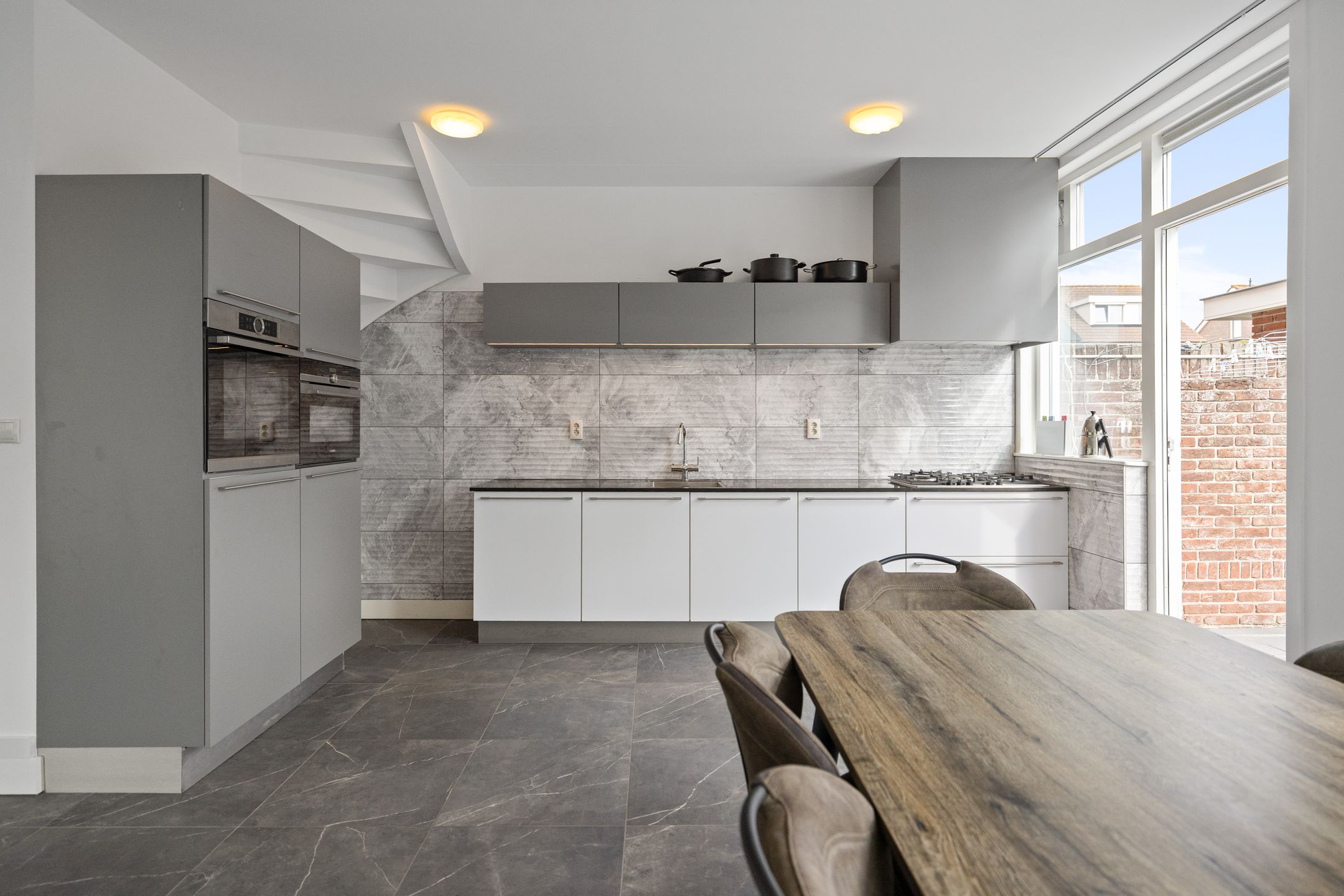 Foto 12 van Madurastraat 9