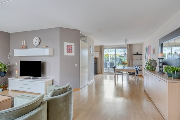 Photo 16 of Jonagold 13