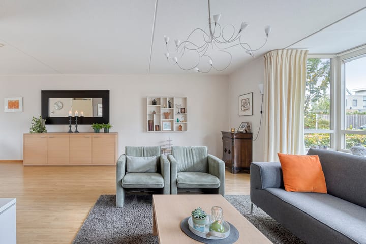 Photo 12 of Jonagold 13