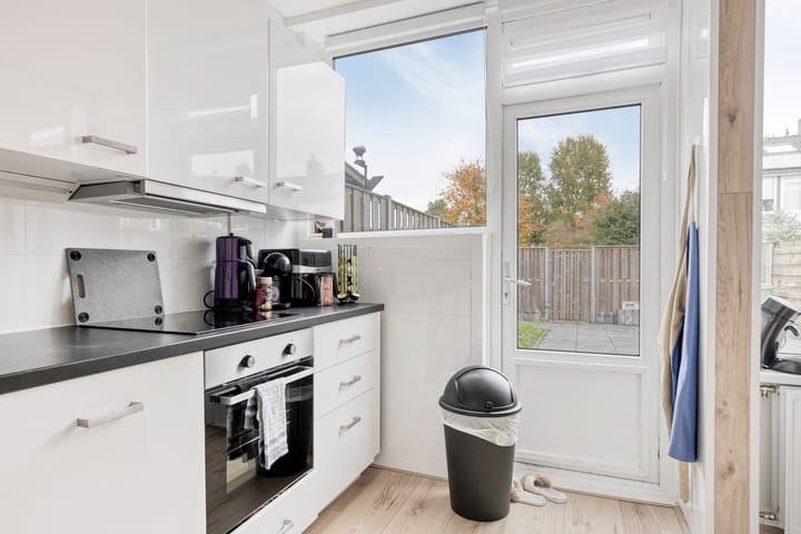 Photo 11 of Iepenlaan 19