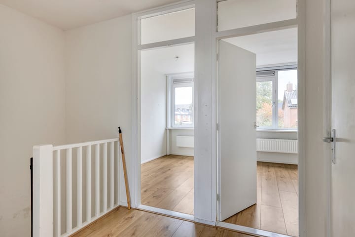 Photo 14 of Iepenlaan 19